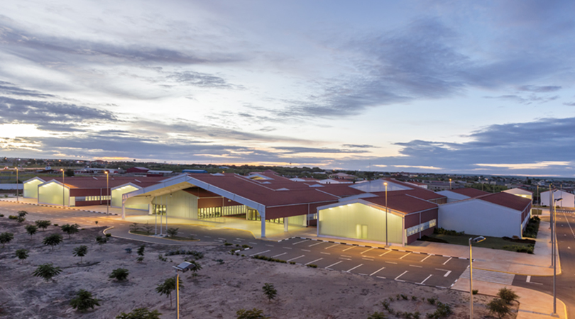 Hospital de menongue | Premis FAD 2018 | Arquitectura