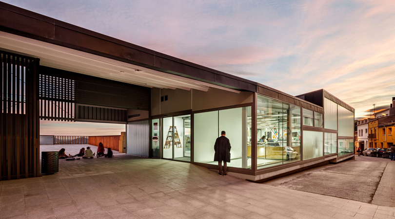 Centre fraternal d'òdena, biblioteca, centre de dia i casal d'avis | Premis FAD 2020 | Arquitectura
