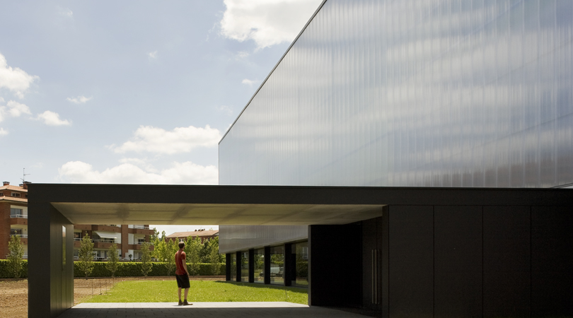 Pavelló municipal d'esports a olot | Premis FAD 2011 | Arquitectura