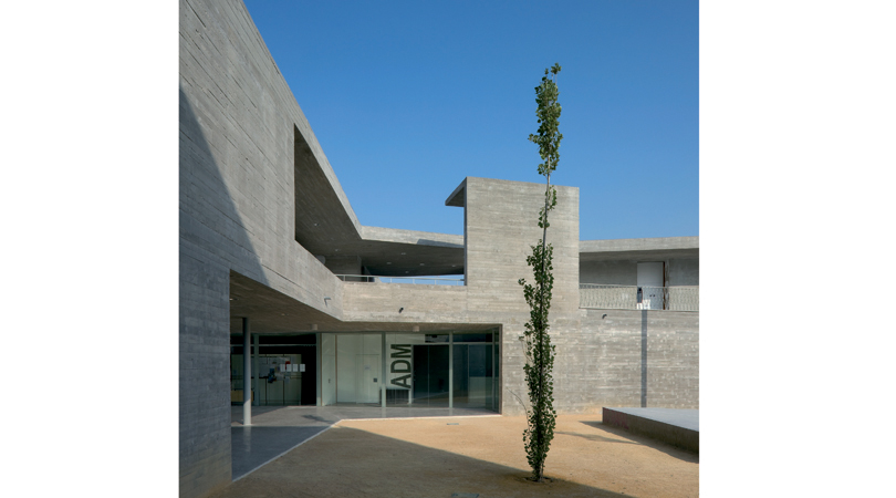 Instituto de enseñanza secundaria: ies rafal | Premis FAD 2010 | Arquitectura