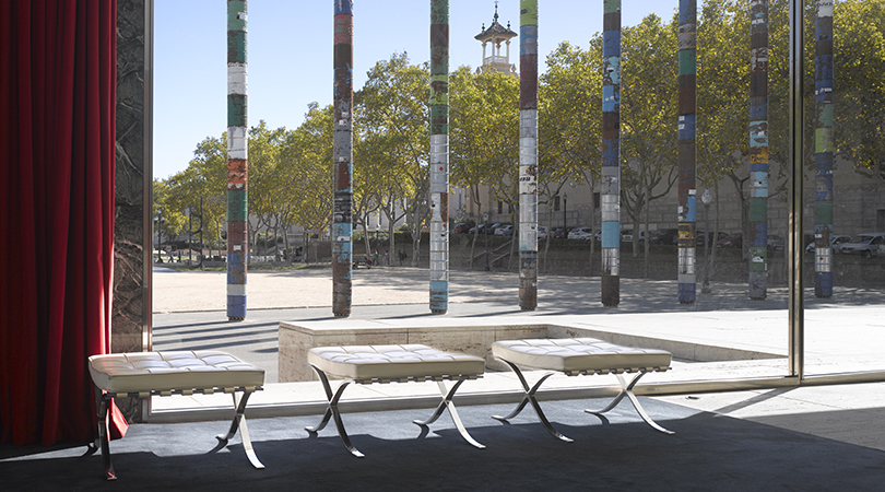 Columnes commemoratives dels 30 anys de la reconstrucció del pavelló alemany a barcelona | Premis FAD 2017 | Ephemeral Interventions
