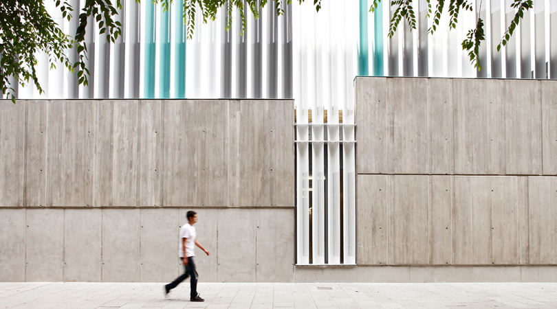 Edifici públic multifuncional a sant martí | Premis FAD 2015 | Arquitectura