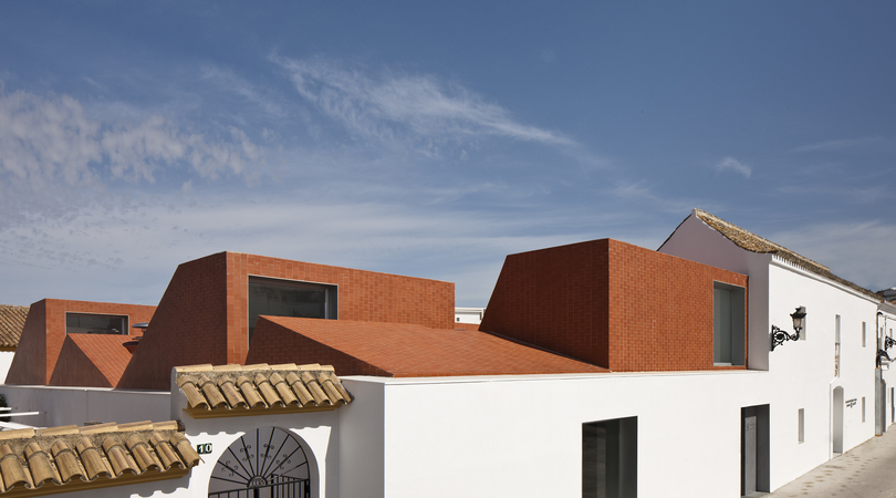 Escuela de hostelería en antiguo matadero | Premis FAD 2013 | Arquitectura