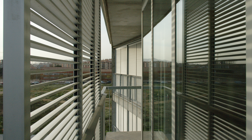 Edifici d'habitatges de protecció oficial de lloguer | Premis FAD 2010 | Arquitectura