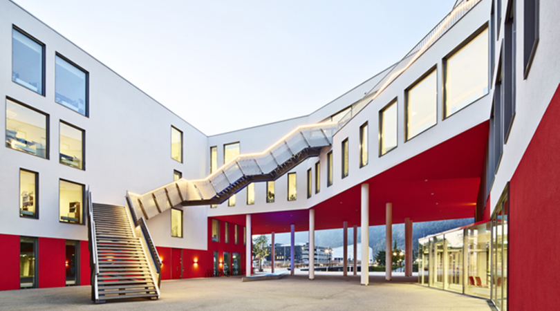 Ayuntamiento y plaza mayor de førde, noruega | Premis FAD 2015 | Arquitectura