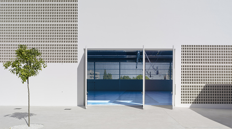 Centro deportivo es puig d'en valls, ibiza | Premis FAD 2019 | Arquitectura
