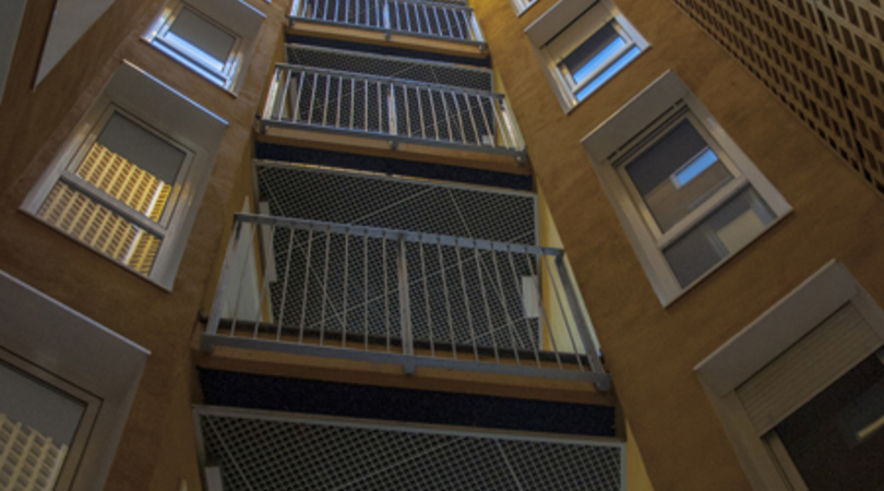 Edifici de 20 habitatges protegits al carrer ciutat de granada 44 de barcelona | Premis FAD 2015 | Arquitectura