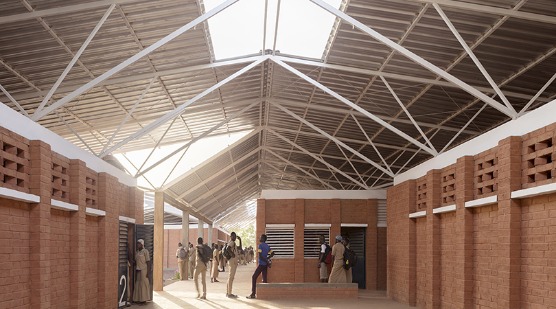 Secondary school and auxiliary buildings | Premis FAD 2020 | Arquitectura