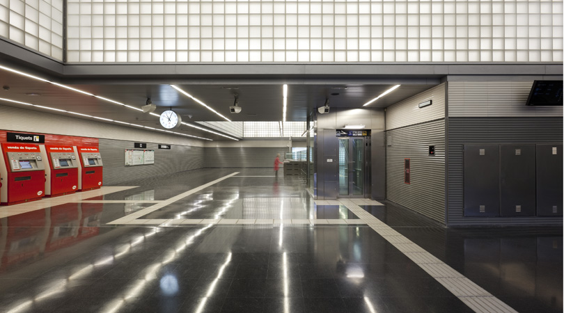 CONDICIONAMENT INTERIOR DE LES ESTACIONS DE METRO DE L9 BON PASTOR-ONZE DE SETEMBRE