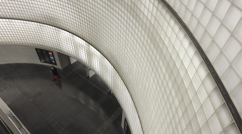 CONDICIONAMENT INTERIOR DE LES ESTACIONS DE METRO DE L9 BON PASTOR-ONZE DE SETEMBRE