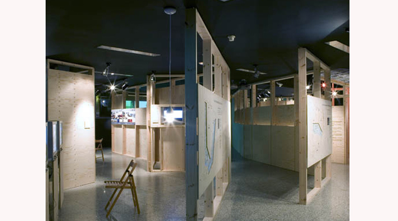 Mirades Foranes, Through Foreign Eyes.  Exposición en el Col·legi d'Arquitectes