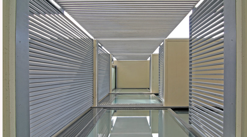 EDIFICI PLURIFAMILIAR PER A 30 VIVENDES A LA RONDA DE DALT DE BARCELONA