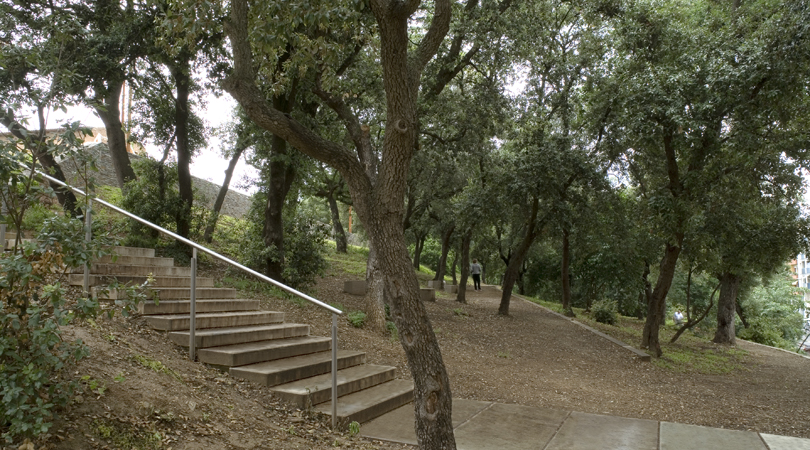 Adequació de la zona verda de Can Ginestar i voreres perimetrals
