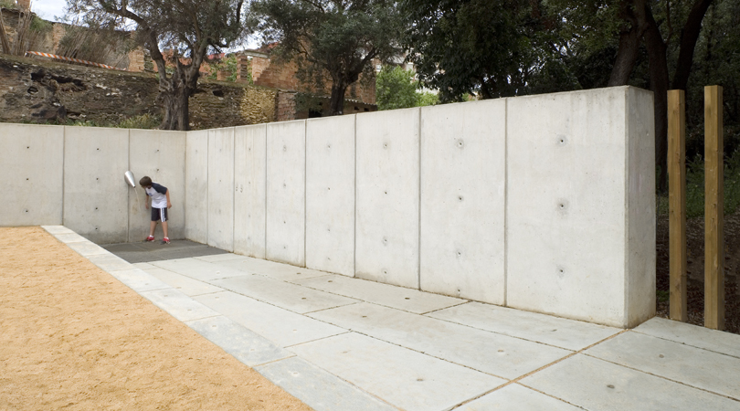 Adequació de la zona verda de Can Ginestar i voreres perimetrals